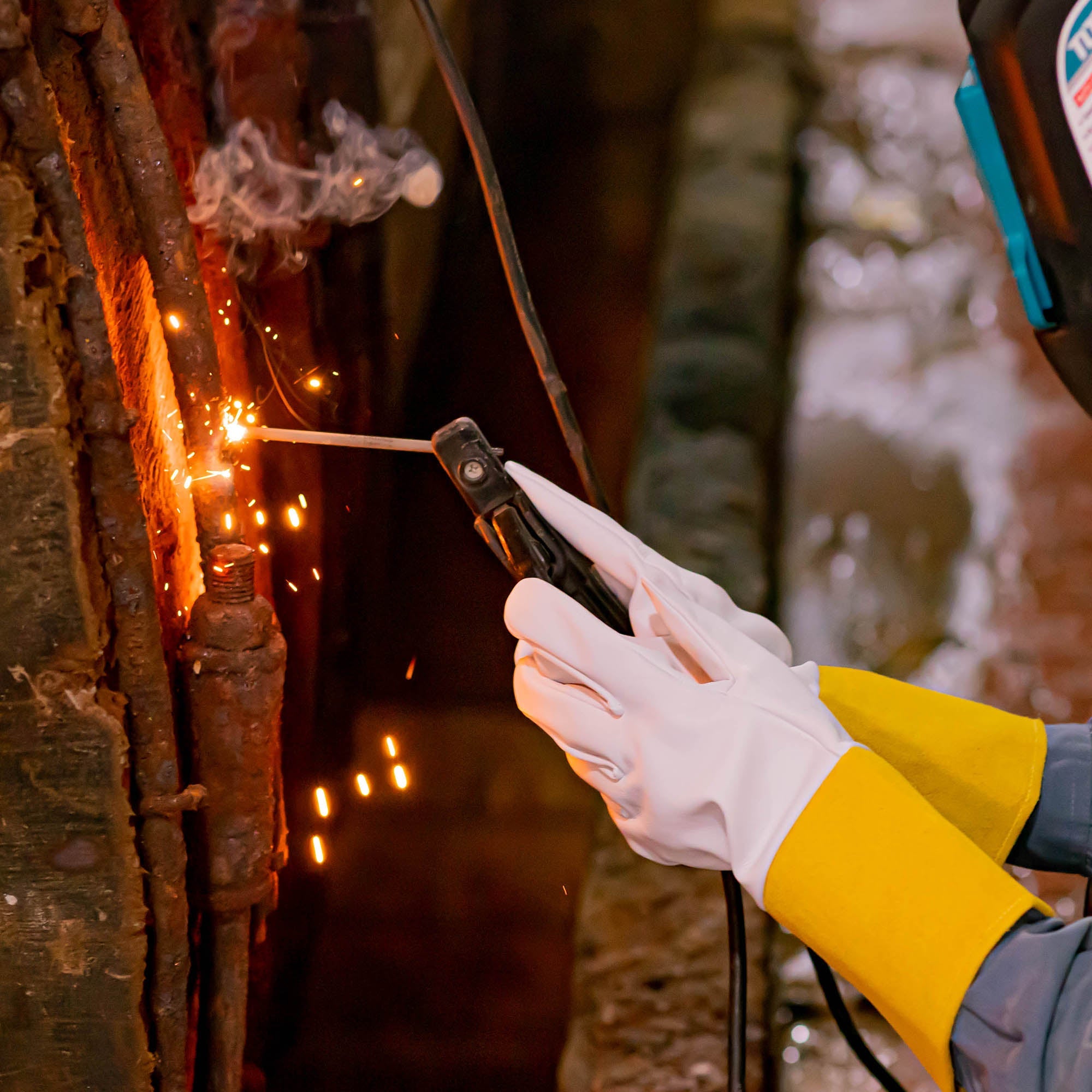 Selecting the Right Welding Gloves for Different Welding Techniques