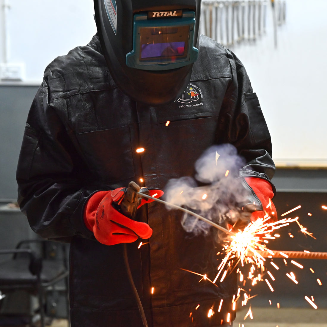 Premium Leather Welding Jacket - strongarmwelding.com